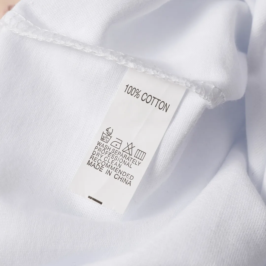 Saint Michael series trendy T craft drawing round neck short sleeves Style number: D3182P110 Color: White Size: S M L XL